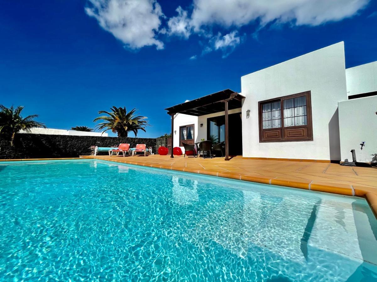 Villa Pilar Playa Blanca  Luaran gambar
